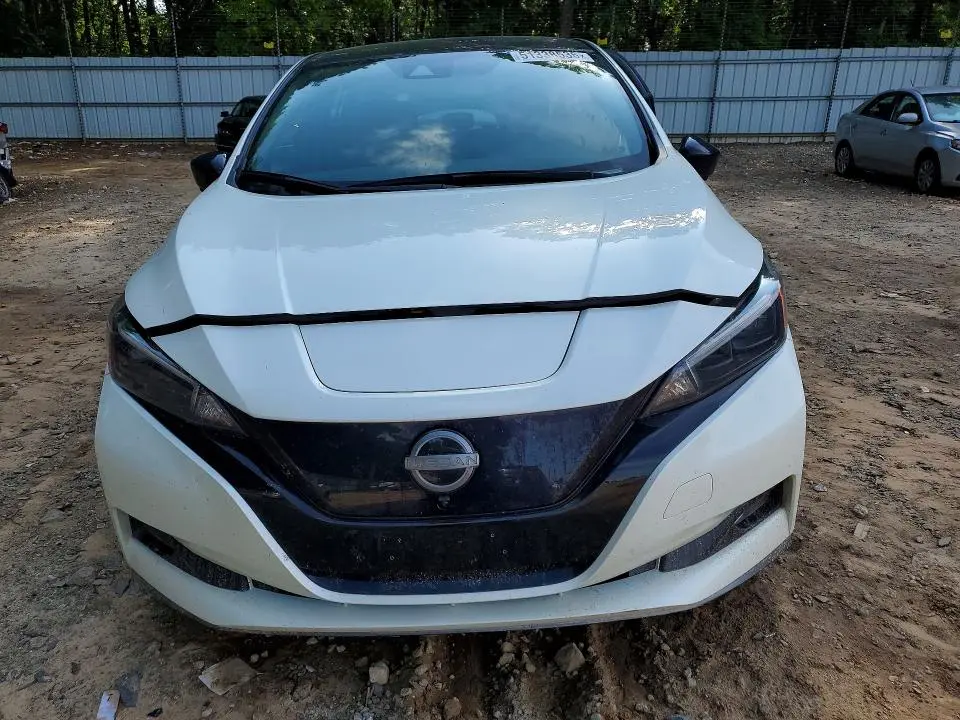 2023 NISSAN LEAF SV PLUS  