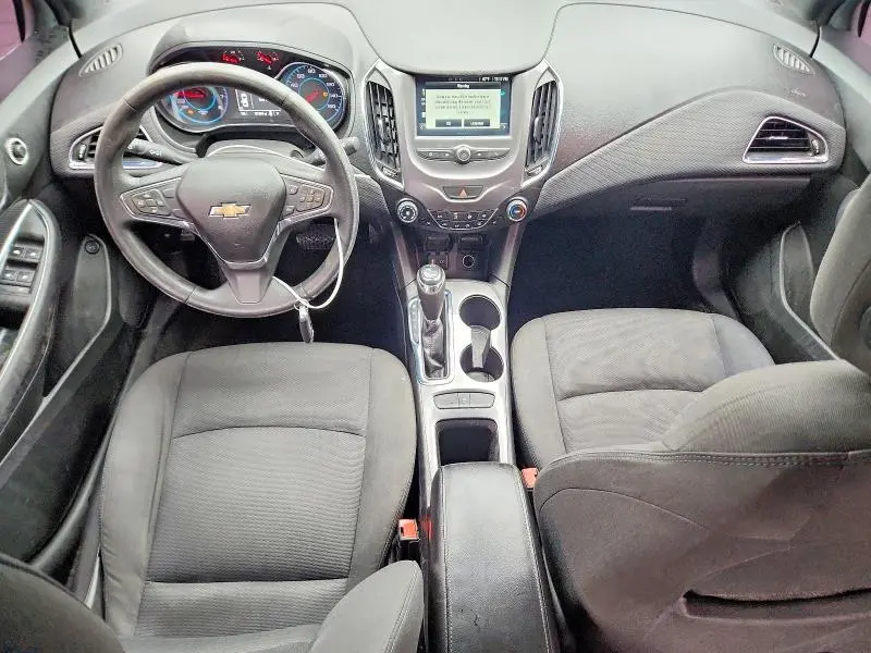 2016 CHEVROLET CRUZE LT  