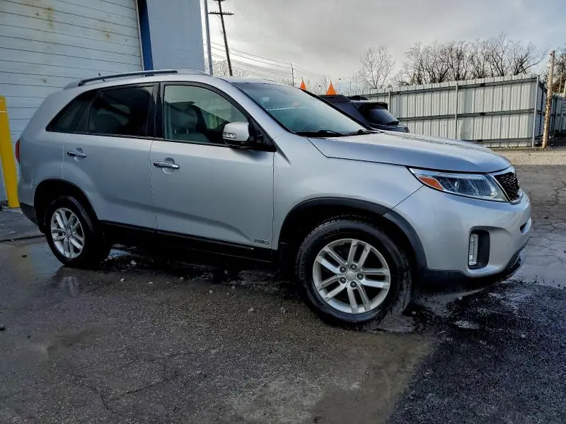 2015 KIA SORENTO LX  