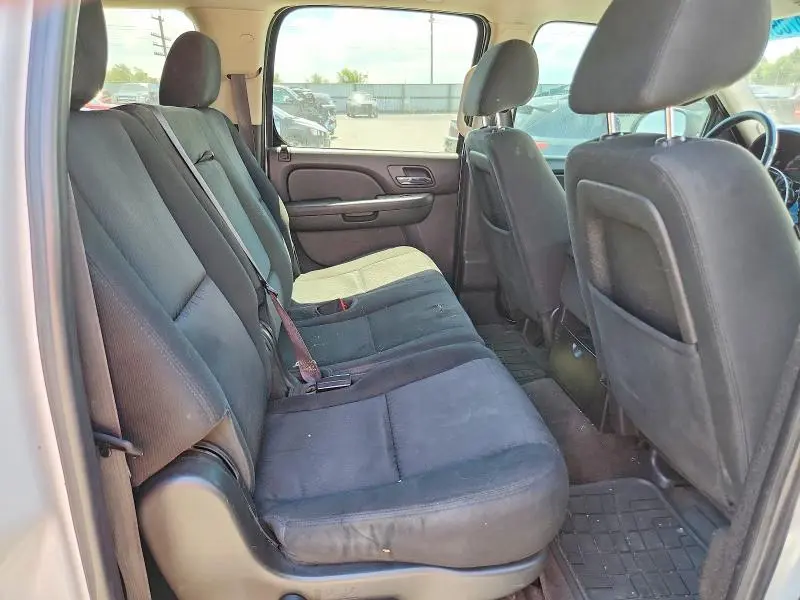 2013 CHEVROLET SUBURBAN K1500 LS  