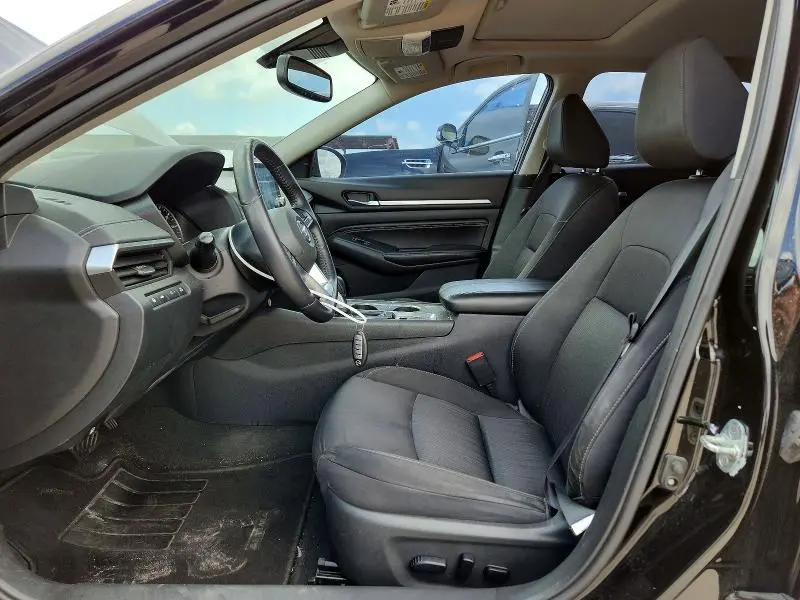 2019 NISSAN ALTIMA SV  