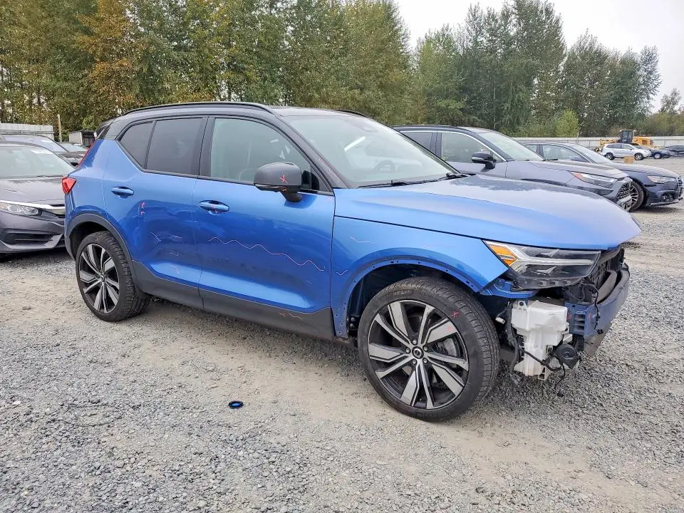 2021 VOLVO XC40 RECHARGE  