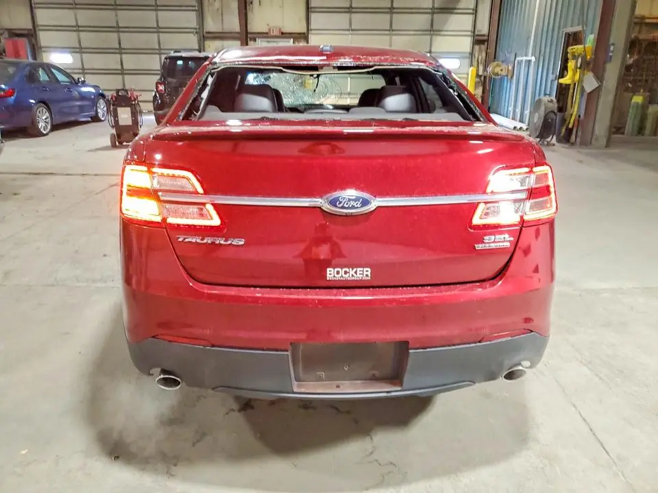 2017 FORD TAURUS SEL  