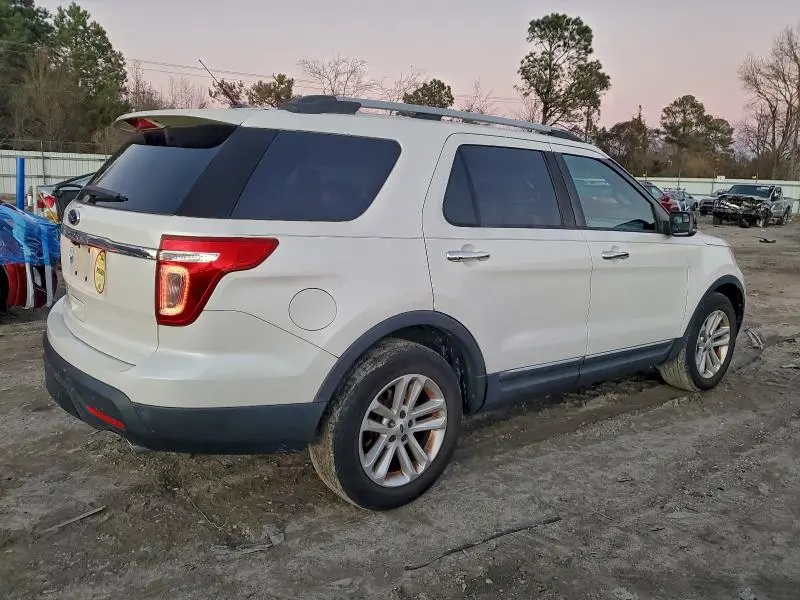 2012 FORD EXPLORER XLT  