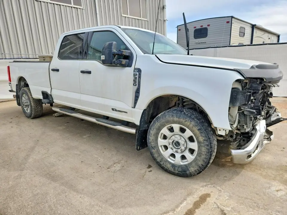 2023 FORD F350 SUPER DUTY  