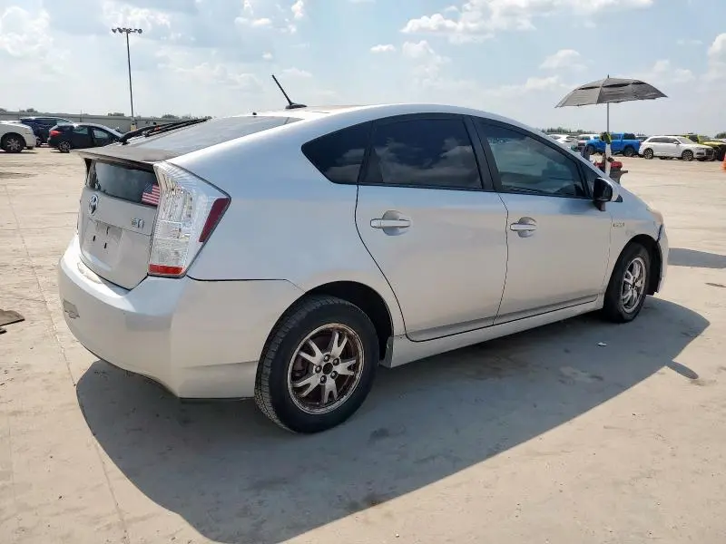 2010 TOYOTA PRIUS   