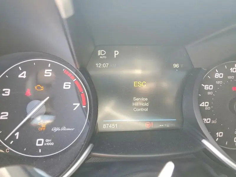 2017 ALFA ROMEO GIULIA TI Q4  