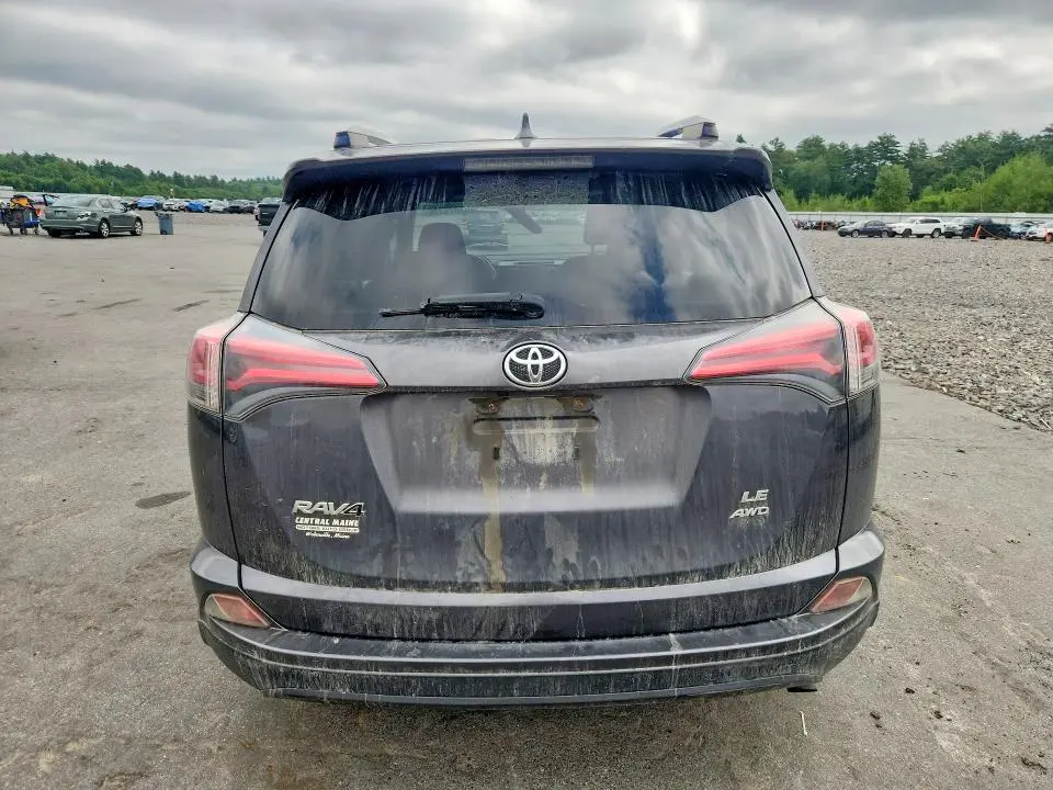 2016 TOYOTA RAV4 LE  