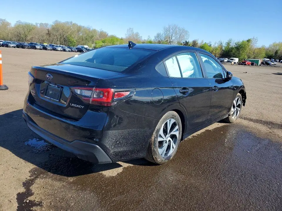 2024 SUBARU LEGACY PREMIUM  