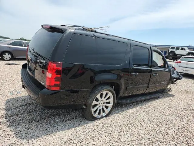 2011 CHEVROLET SUBURBAN C1500 LT  