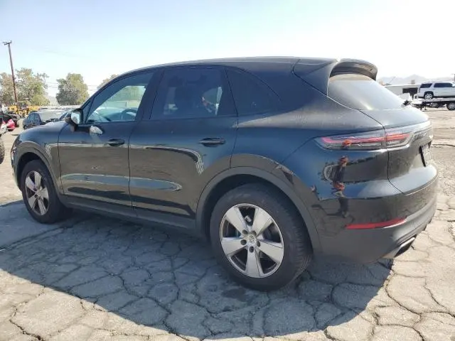 2019 PORSCHE CAYENNE