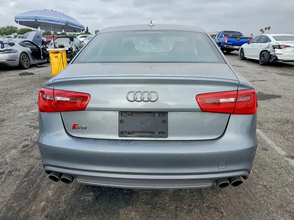 2014 AUDI S6   