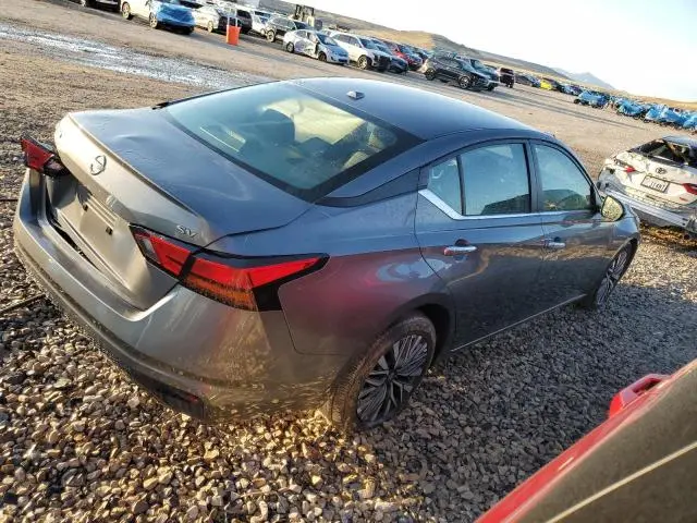 2024 NISSAN ALTIMA SV  