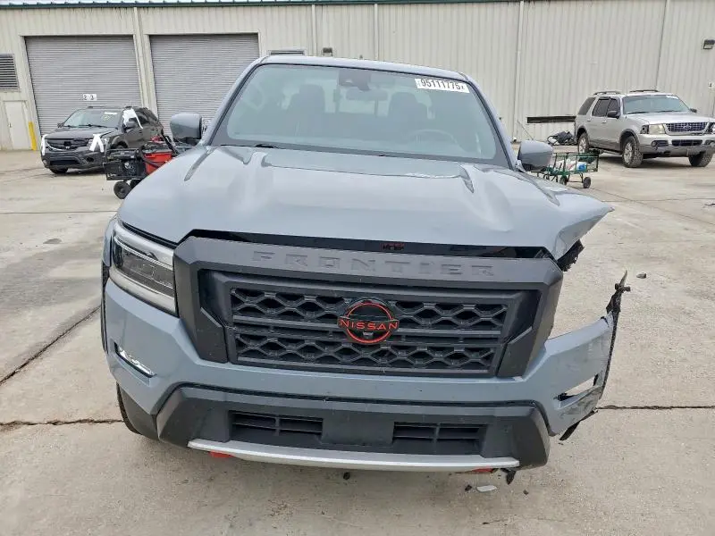 2024 NISSAN FRONTIER S  