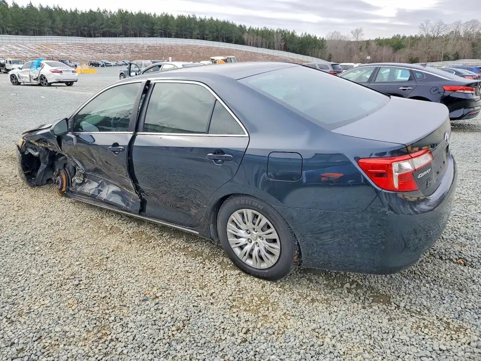 2012 TOYOTA CAMRY BASE  