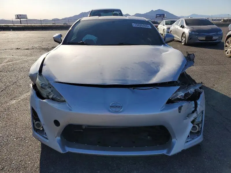 2013 TOYOTA SCION FR-S   
