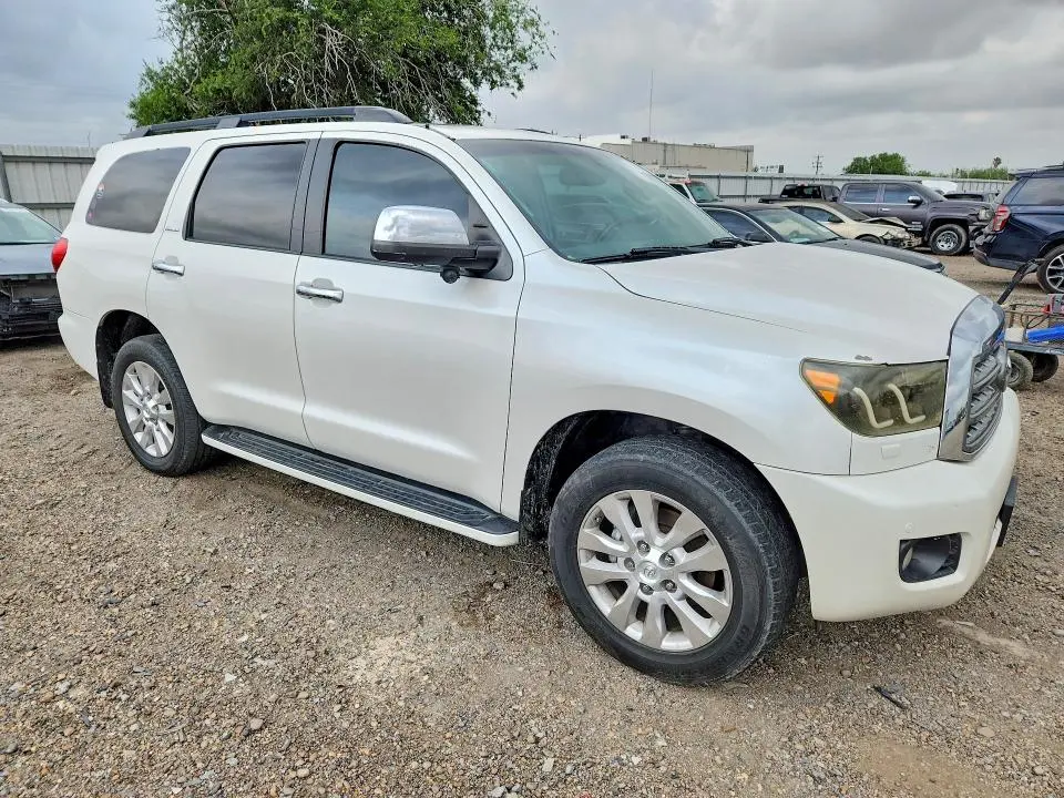 2016 TOYOTA SEQUOIA PLATINUM  