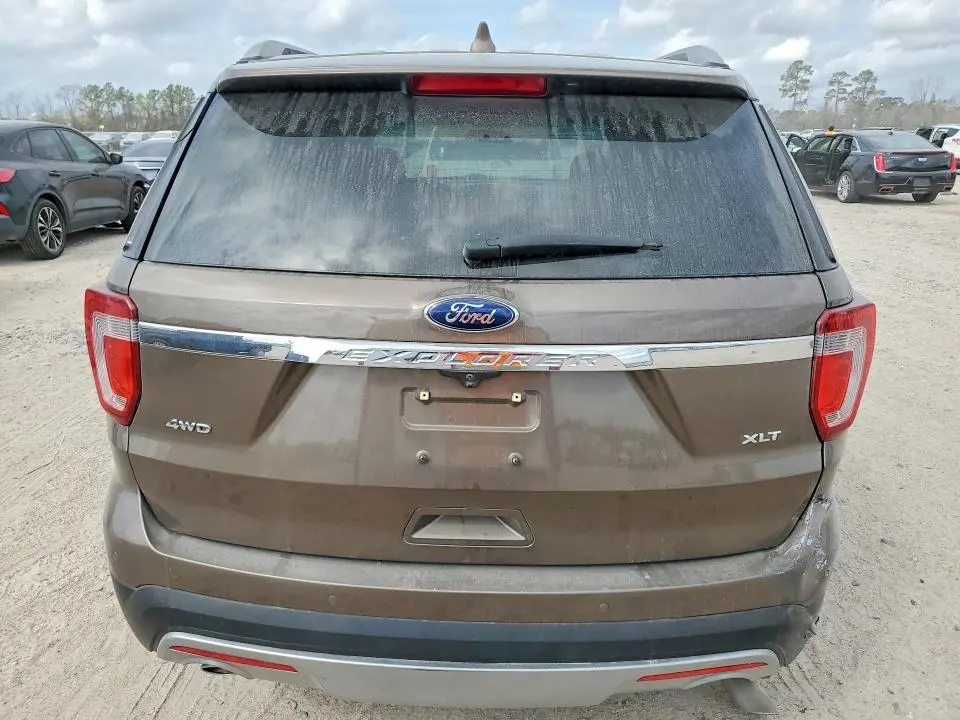 2016 FORD EXPLORER XLT  