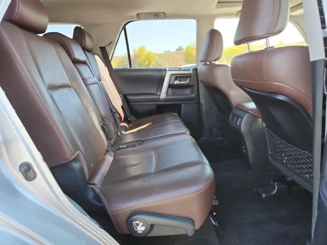 2018 TOYOTA 4RUNNER SR5/SR5 PREMIUM  