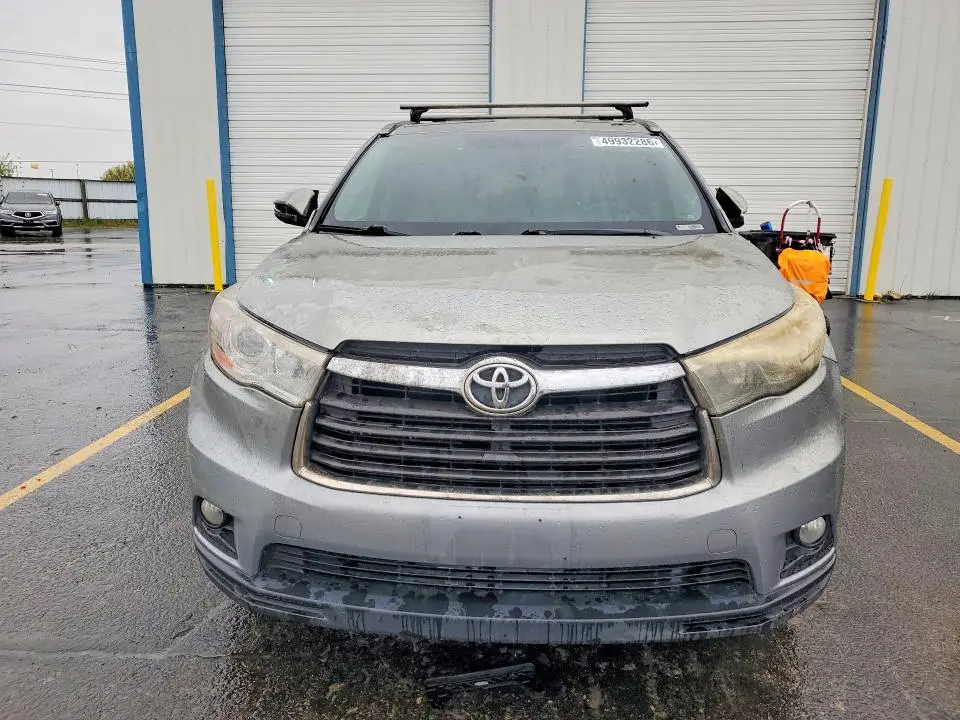 2016 TOYOTA HIGHLANDER XLE  