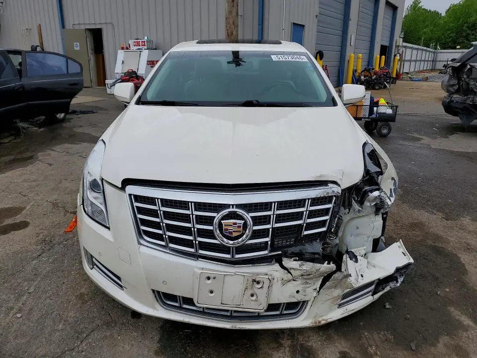 2013 CADILLAC XTS   