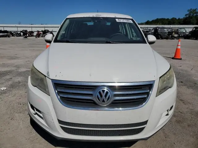 2011 VOLKSWAGEN TIGUAN S  