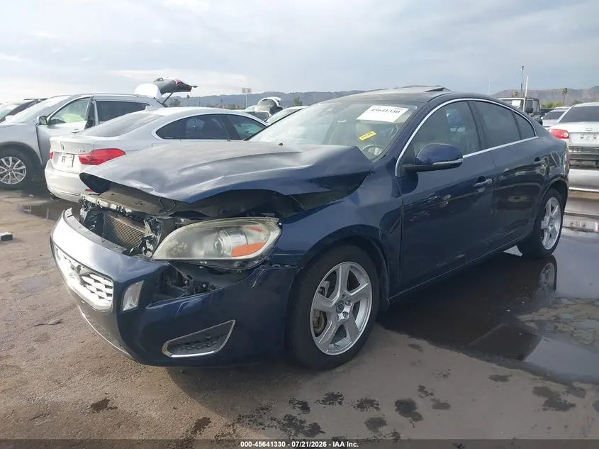 2013 VOLVO S60 T5 PLATINUM
