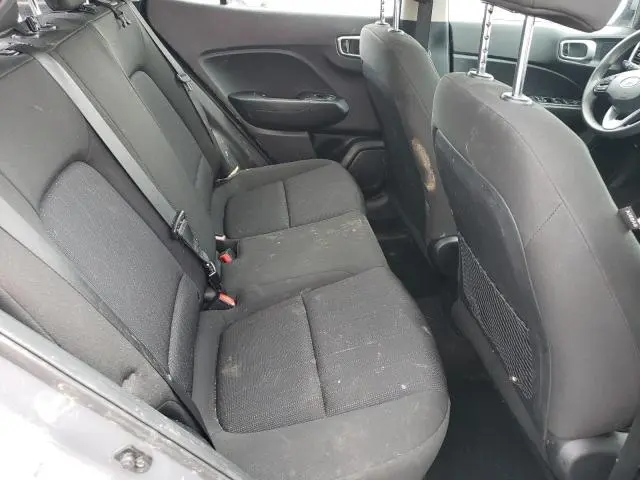 2022 HYUNDAI VENUE SE  