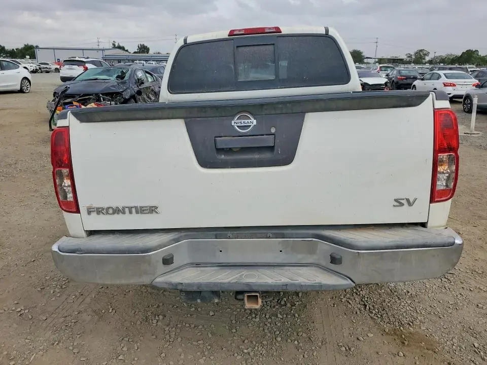 2019 NISSAN FRONTIER SV  