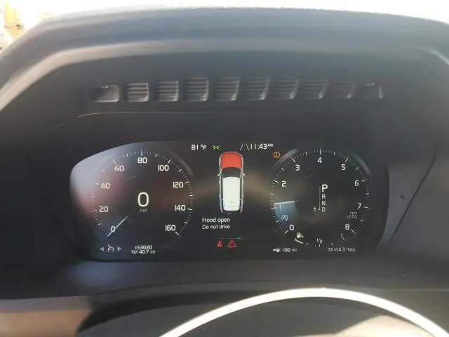 2016 VOLVO XC90 T6  
