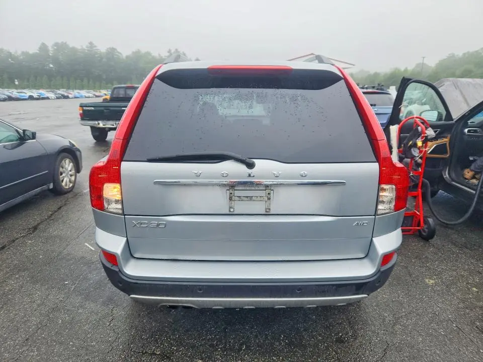 2011 VOLVO XC90 3.2  