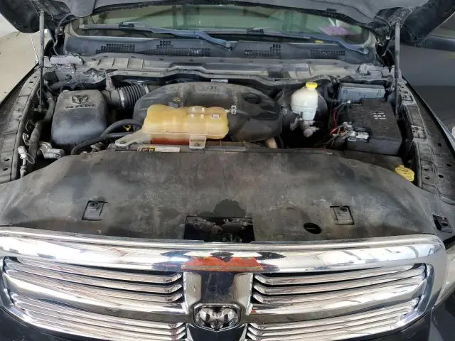 2015 RAM 1500 SLT