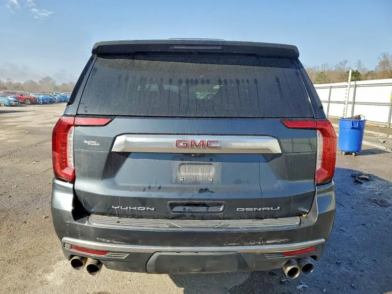 2021 GMC YUKON DENALI  