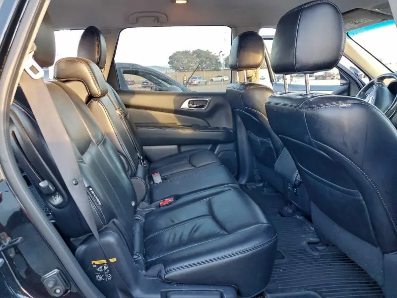 2018 NISSAN PATHFINDER S  