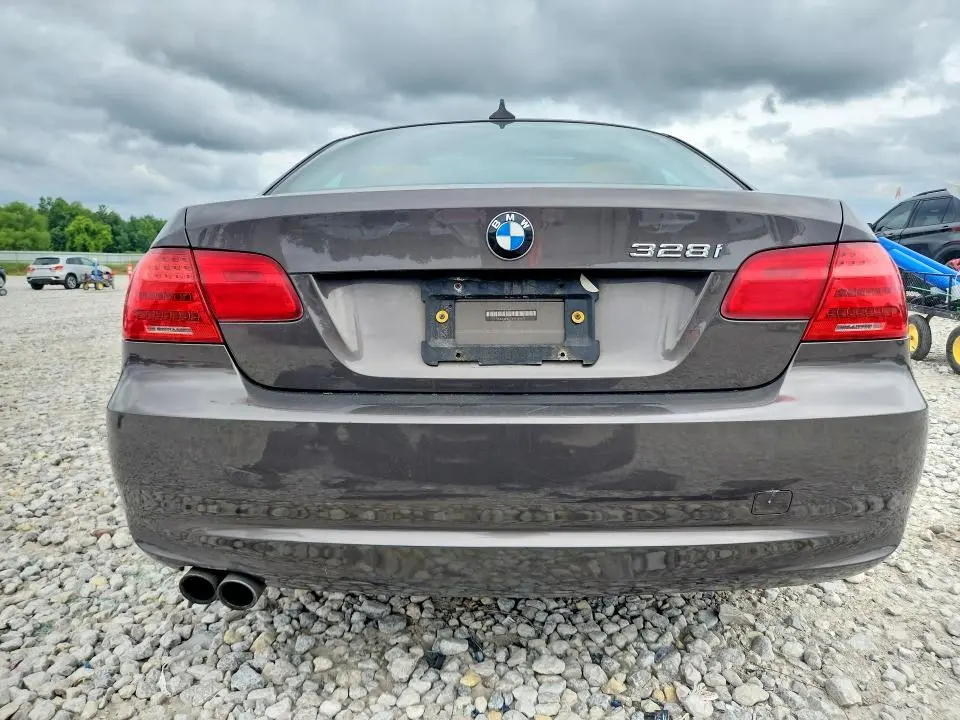 2011 BMW 328 XI  