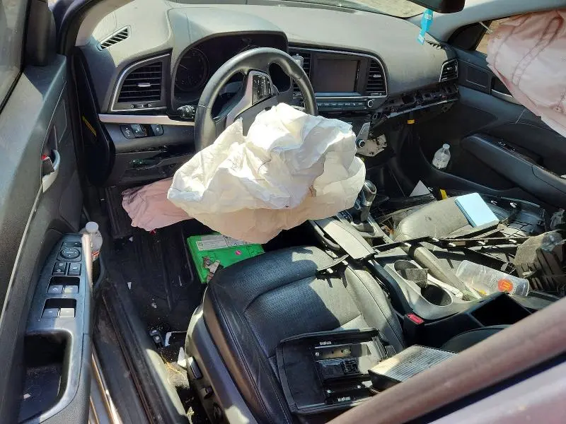 2017 HYUNDAI ELANTRA LIMITED  
