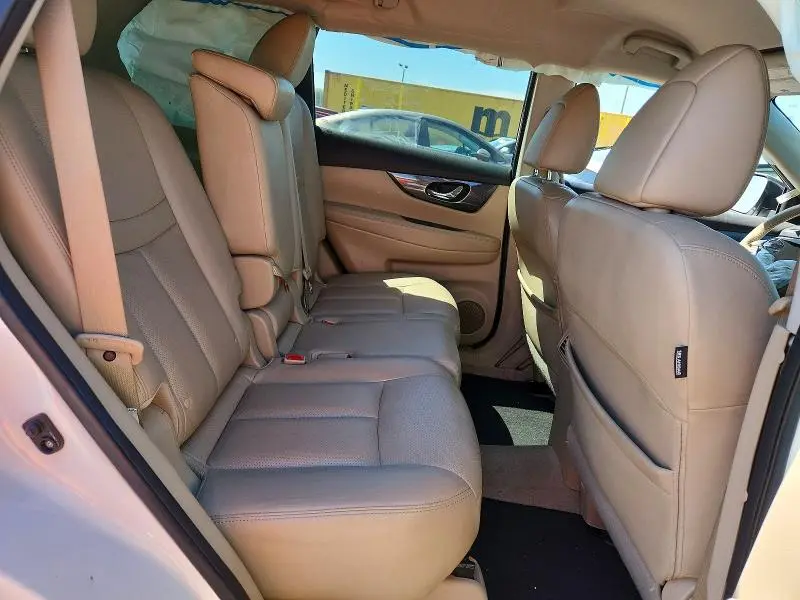 2015 NISSAN ROGUE SL  