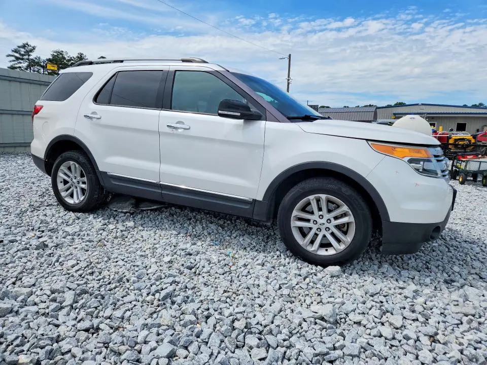 2013 FORD EXPLORER XLT  