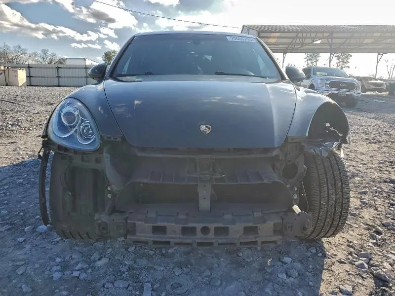 2013 PORSCHE CAYENNE   