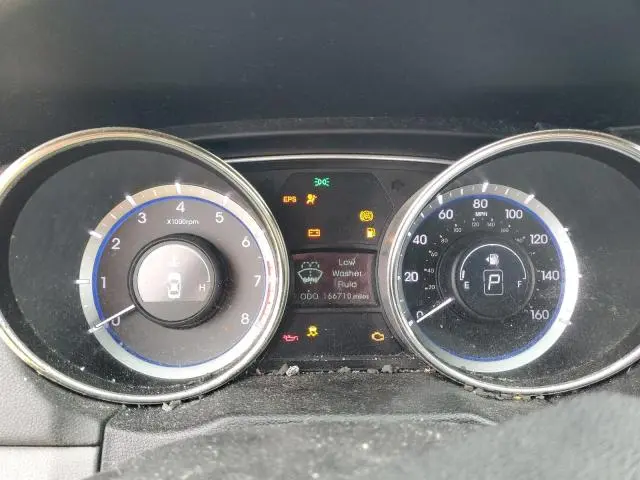 2011 HYUNDAI SONATA GLS  