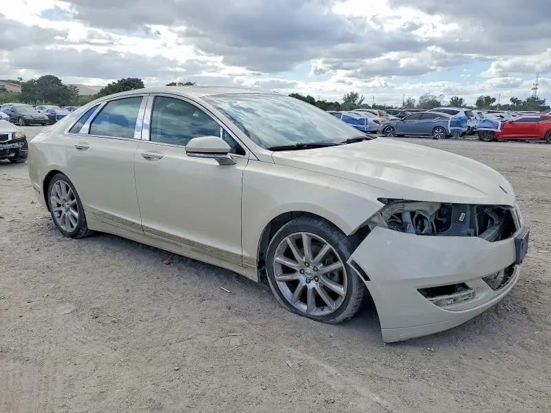 2016 LINCOLN MKZ   