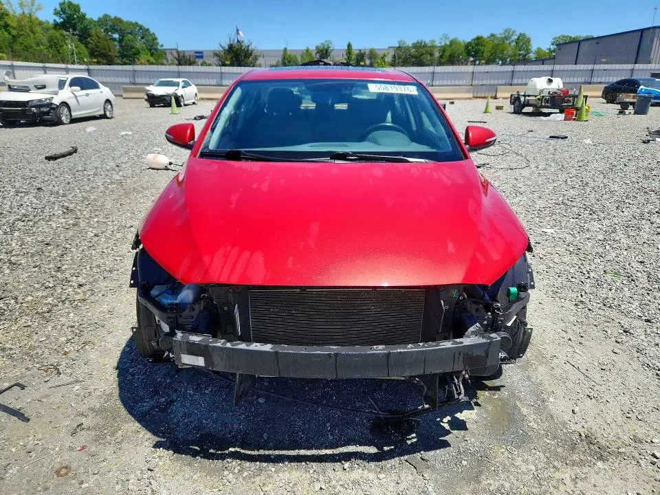 2017 HYUNDAI ELANTRA LIMITED  