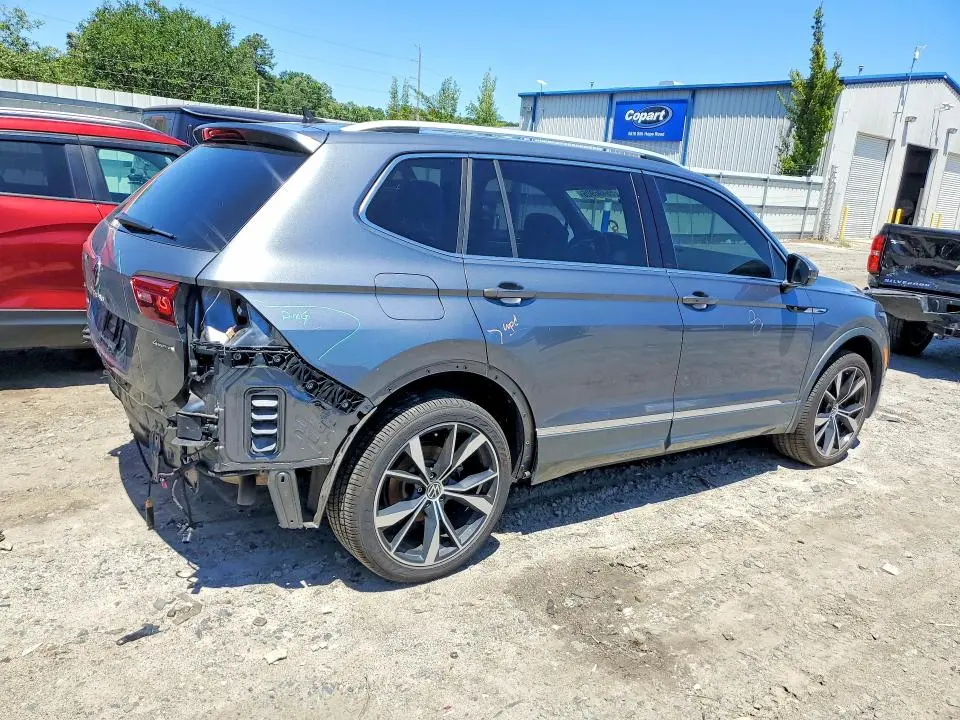 2022 VOLKSWAGEN TIGUAN SEL R-LINE  