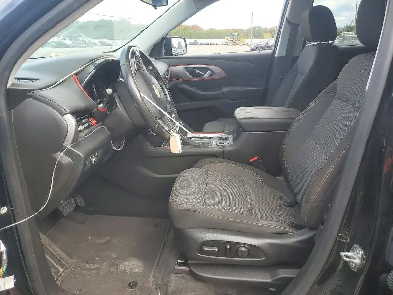 2019 CHEVROLET TRAVERSE LT  