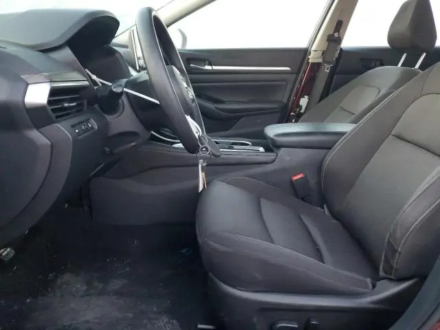 2023 NISSAN ALTIMA SV  