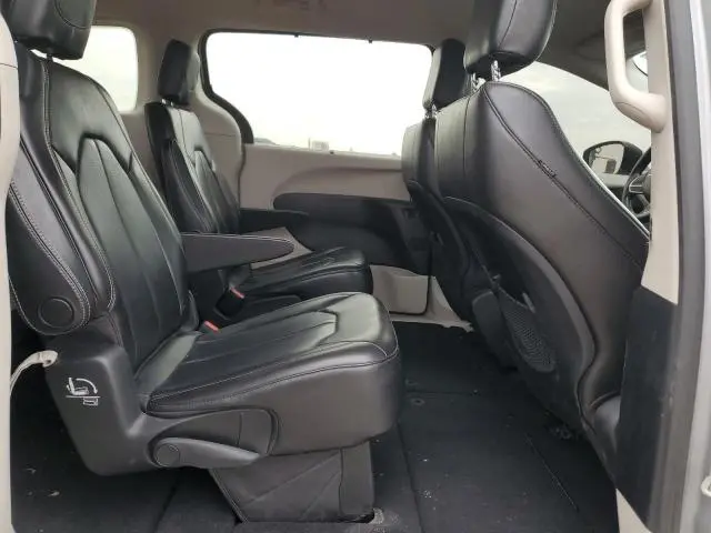 2021 CHRYSLER VOYAGER LXI  