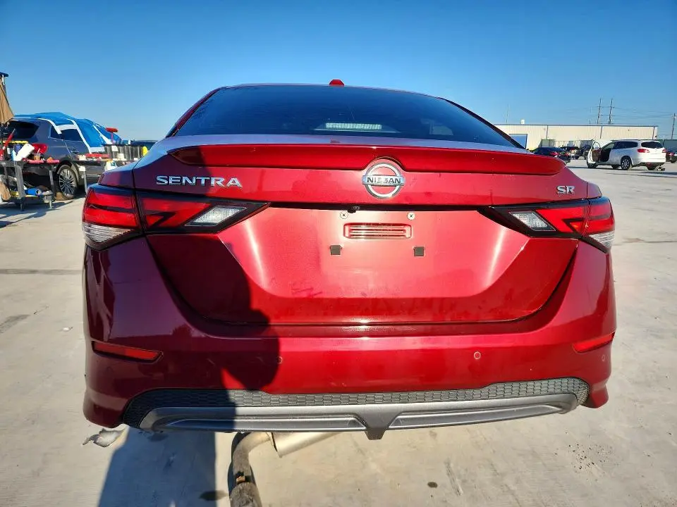 2022 NISSAN SENTRA SR  