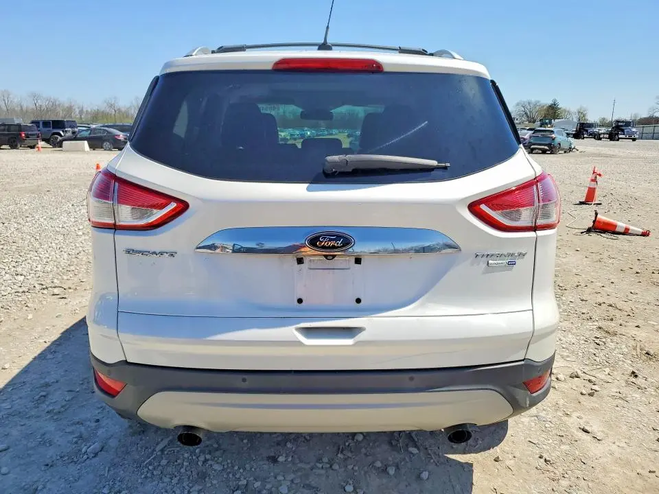 2016 FORD ESCAPE TITANIUM  