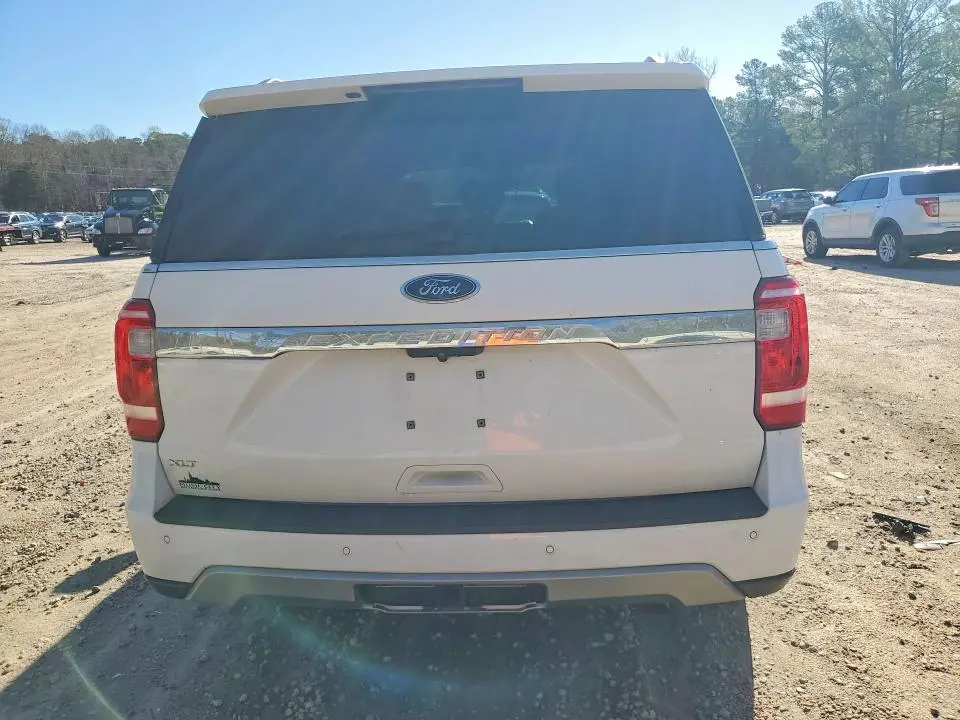 2020 FORD EXPEDITION XLT  