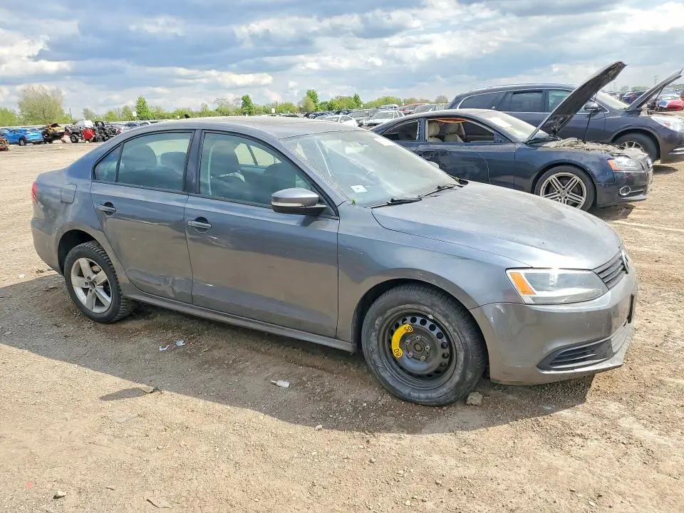 2012 VOLKSWAGEN JETTA TDI  